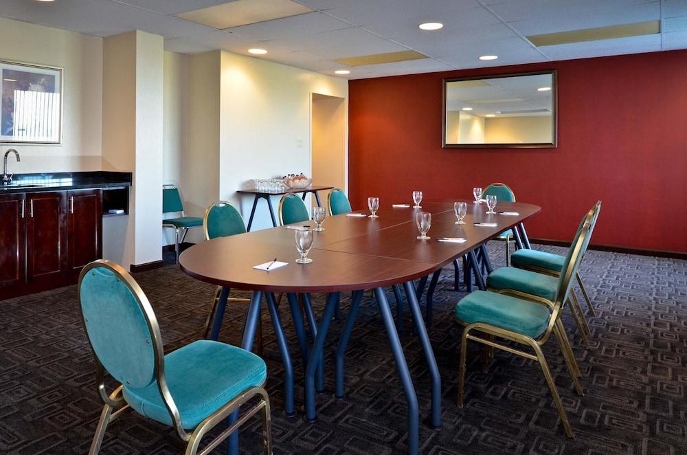Sandman Hotel Lethbridge Εξωτερικό φωτογραφία