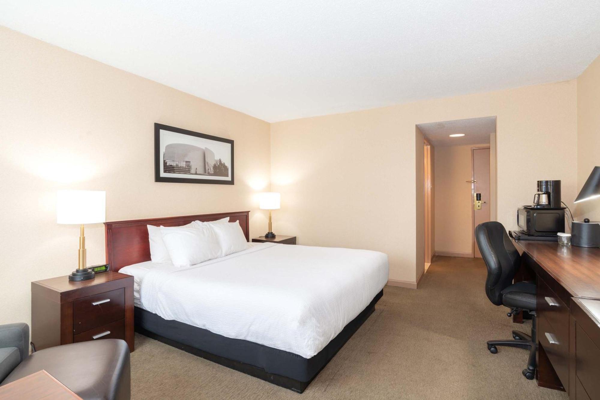 Sandman Hotel Lethbridge Εξωτερικό φωτογραφία